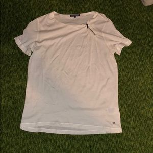 White crew neck t shirt with silver zipper detail